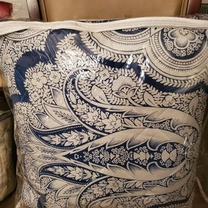 Reversible Full 3 PC Bedspread.....NEW